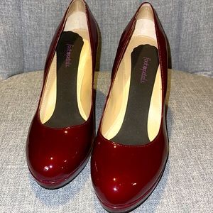 Marc Fisher | Sydney Classic Dark Red Platform Almond Toe Heels Women's 11